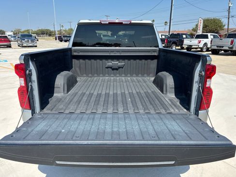 Used 2024 Chevrolet Silverado 1500 LT w/ Protection Package RWD image 17