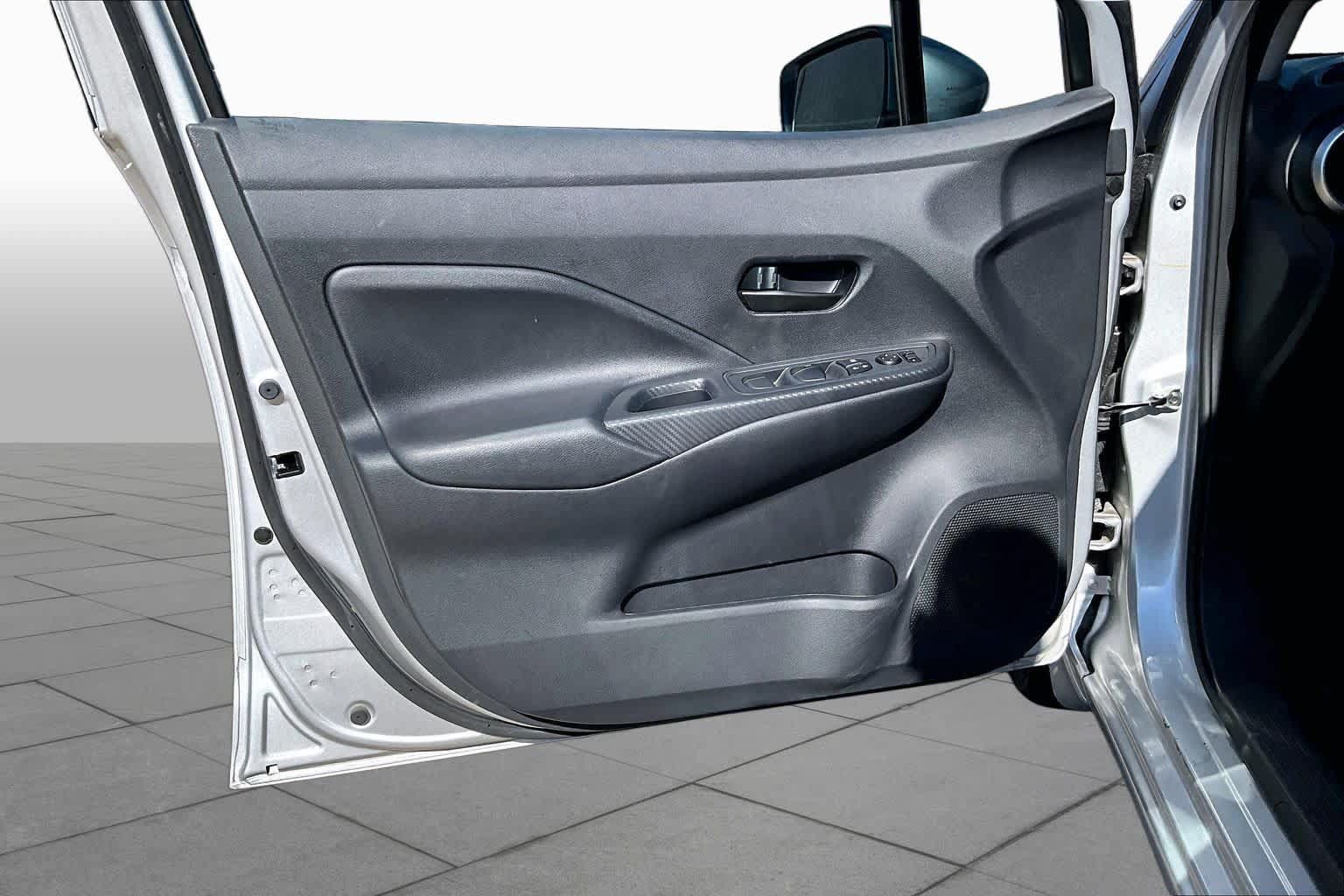 Certified 2025 Nissan Versa S w/ Trunk Package FWD image 24