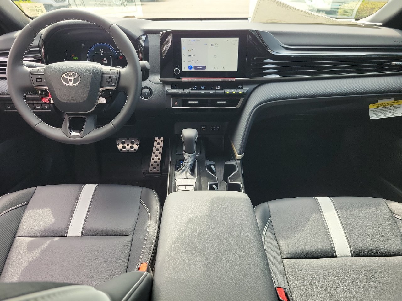 Used 2026 Toyota Camry SE w/ Convenience Package FWD image 13