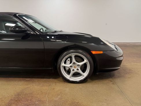 Used 2003 Porsche 911 Carrera 4 AWD/4WD image 30