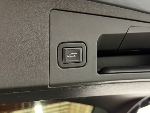 Used 2020 Cadillac XT5 Premium Luxury AWD/4WD image 42