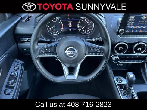 Used 2023 Nissan Sentra SV FWD image 18
