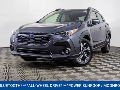 Used 2024 Subaru Crosstrek 2.0i Premium image 2