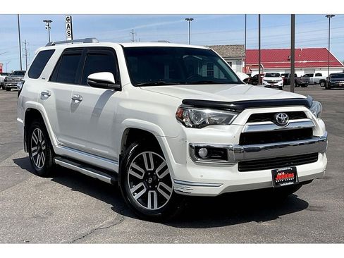 Used 2015 Toyota 4Runner Limited AWD/4WD image 2