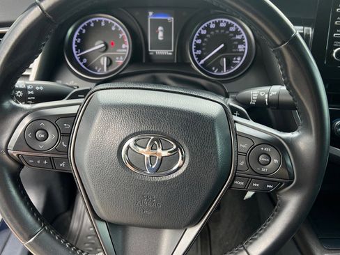 Used 2021 Toyota Camry SE FWD image 24