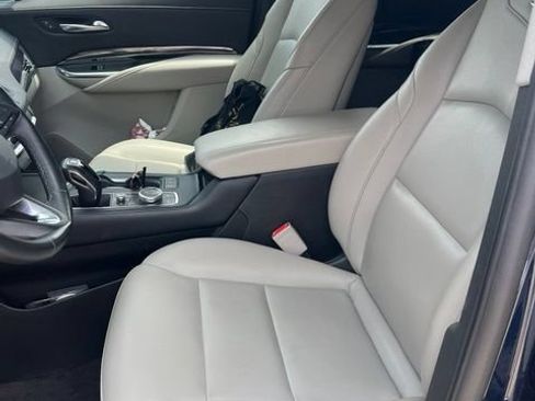 Used 2019 Cadillac XT4 Luxury FWD image 7