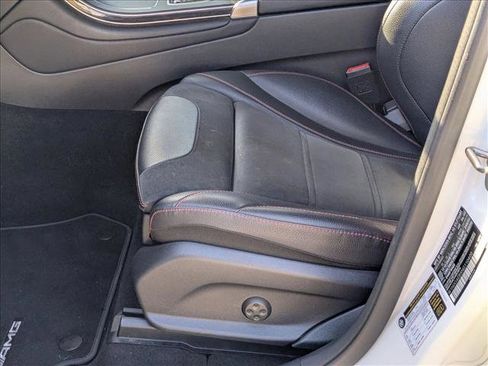 Used 2022 Mercedes-Benz GLC 43 AMG 4MATIC image 15