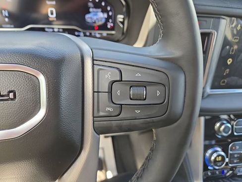 Used 2024 GMC Yukon Denali AWD/4WD image 19