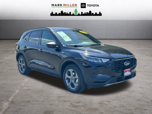 Used 2025 Ford Escape ST-Line AWD/4WD image 8