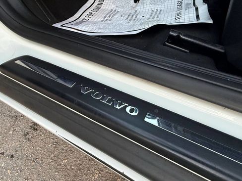 Used 2010 Volvo V50 2.4i image 11