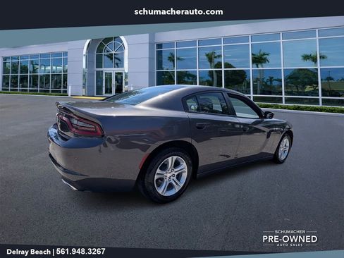 Certified 2022 Dodge Charger SXT RWD image 7