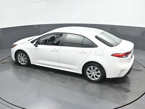 Used 2023 Toyota Corolla LE image 41