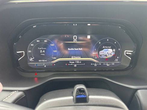Used 2023 GMC Yukon XL Denali Ultimate AWD/4WD image 2