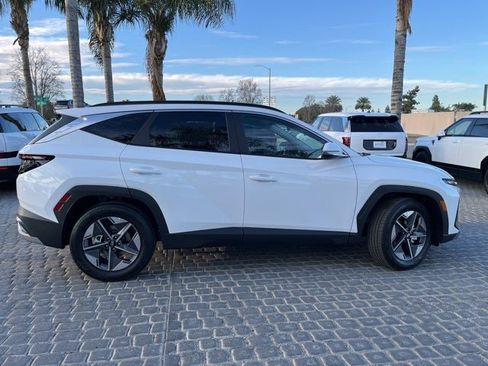 New 2026 Hyundai Tucson SEL image 5
