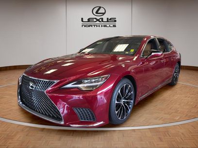 Certified 2022 Lexus LS 500 AWD w/ Luxury Package