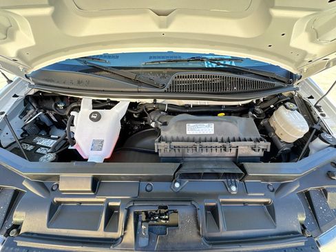 New 2025 GMC Savana 2500 w/ Driver Convenience Package RWD image 8