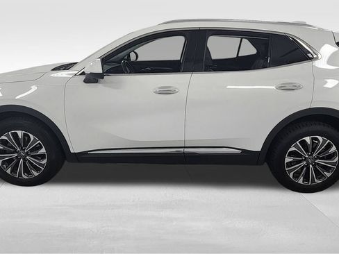 Used 2024 Buick Envision Preferred AWD/4WD image 6