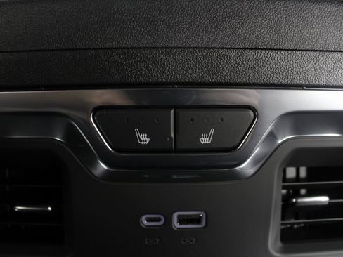 New 2026 GMC Sierra 2500 Denali w/ Denali Reserve Package image 23