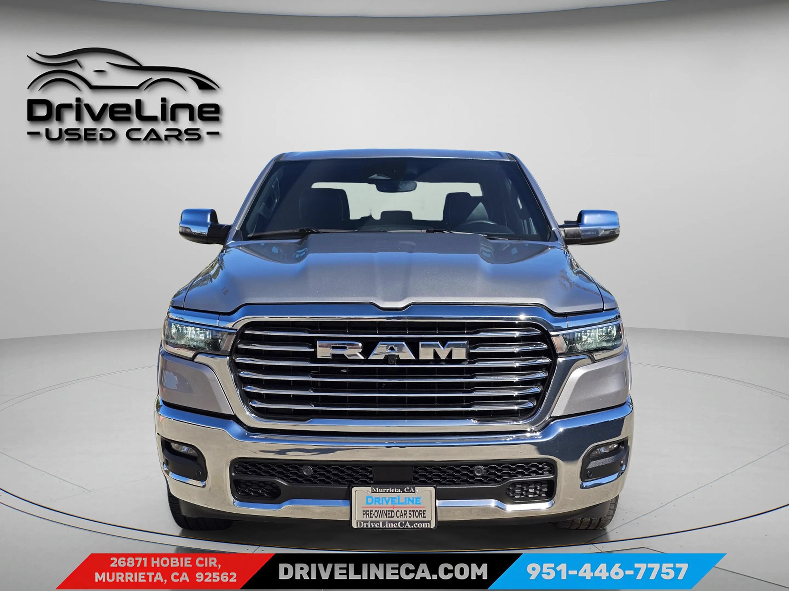 Used 2025 RAM 1500 Laramie AWD/4WD image 2