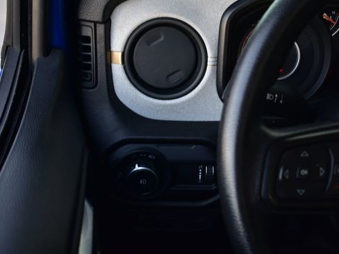 Used 2024 Jeep Wrangler Sport image 39