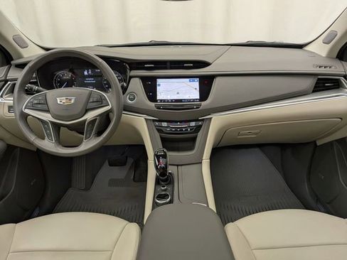 Used 2024 Cadillac XT5 Premium Luxury AWD/4WD image 24