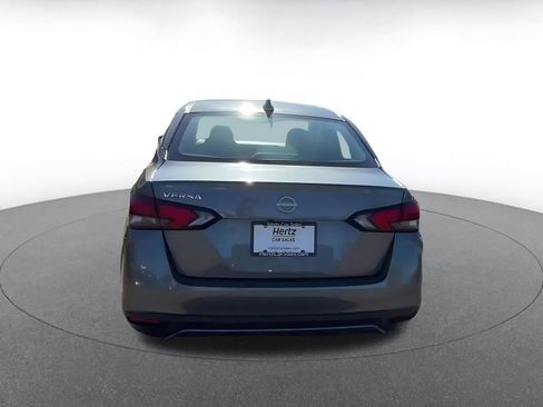 Used 2025 Nissan Versa SV FWD image 12