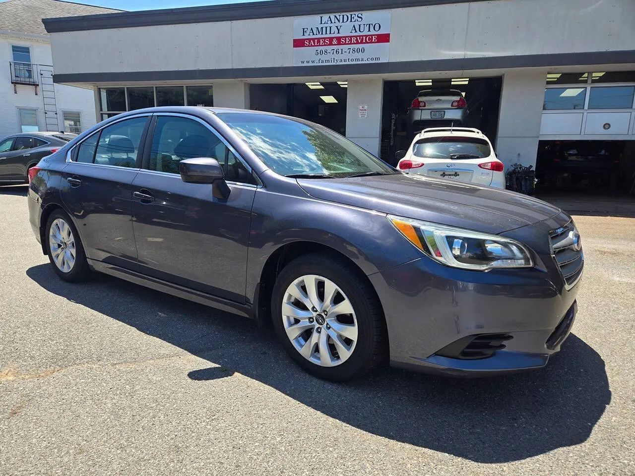 Used 2017 Subaru Legacy 2.5i Premium AWD/4WD image 5