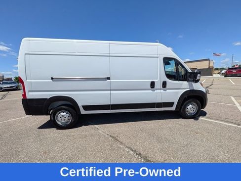 Used 2023 RAM ProMaster 2500 FWD image 3