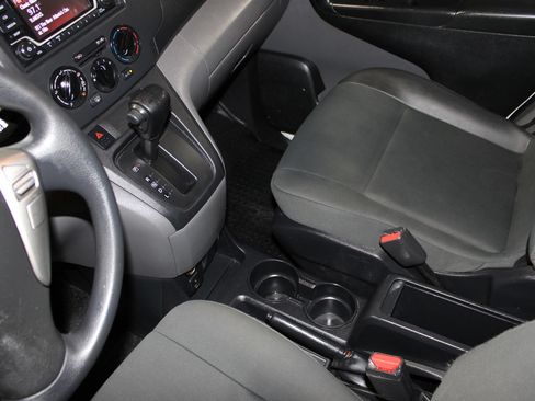 Used 2019 Nissan NV200 S w/ Cruise Control Package FWD image 15