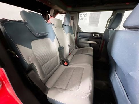 Used 2023 Ford Bronco Outer Banks image 19