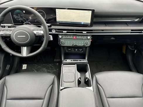 New 2026 Hyundai Tucson Limited AWD/4WD image 13
