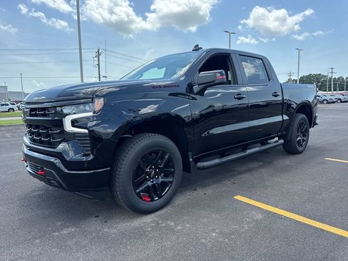New 2026 Chevrolet Silverado 1500 RST w/ Redline Edition AWD/4WD image 2