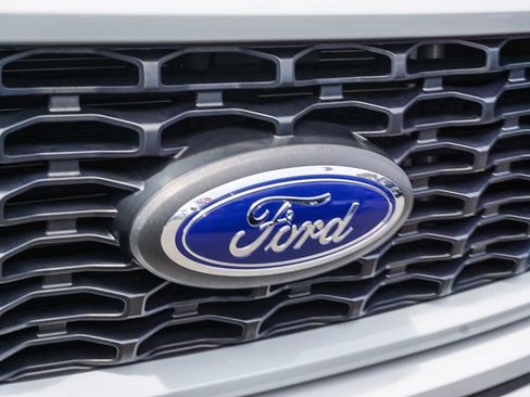 Used 2023 Ford F150 XL w/ STX Appearance Package RWD image 12