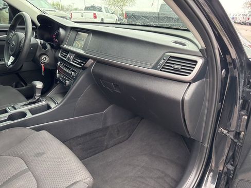 Used 2018 Kia Optima LX image 53