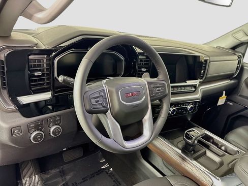 New 2026 GMC Sierra 1500 SLT w/ SLT Premium Plus Package AWD/4WD image 9