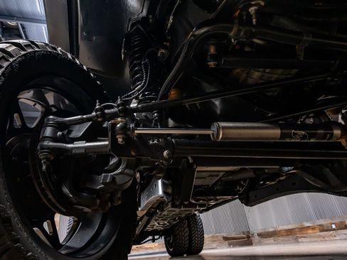 Used 2022 Ford F450 Platinum w/ FX4 Off-Road Package image 14