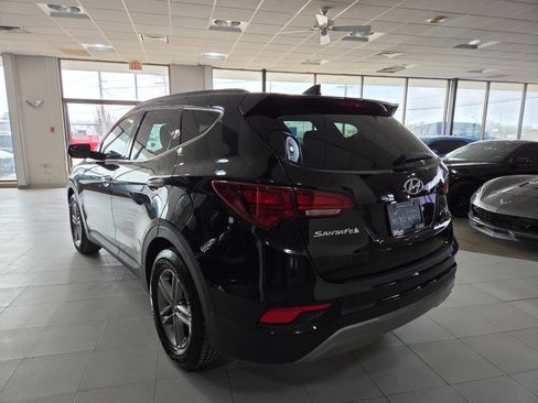 Used 2017 Hyundai Santa Fe Sport image 5
