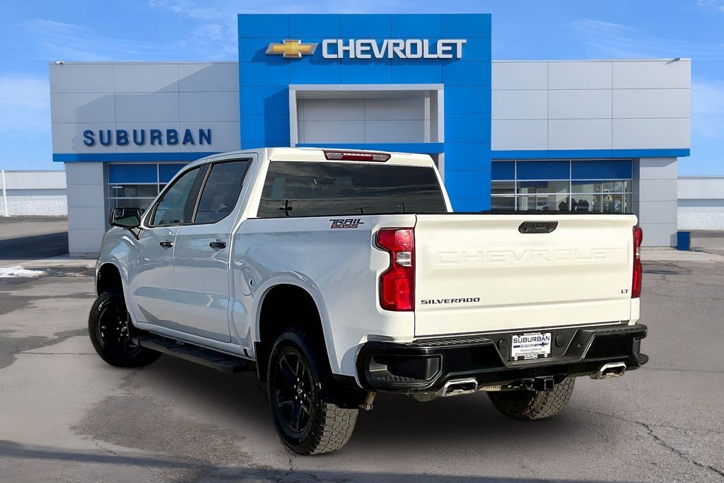 Used 2023 Chevrolet Silverado 1500 LT Trail Boss w/ Protection Package AWD/4WD image 3