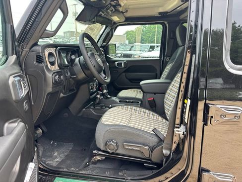 New 2026 Jeep Wrangler Unlimited Sport AWD/4WD image 15