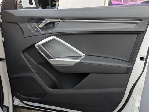 Used 2022 Audi Q3 2.0T Premium w/ Convenience Package image 20