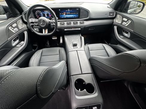 Certified 2025 Mercedes-Benz GLS 450 4MATIC w/ AMG Line Exterior image 27
