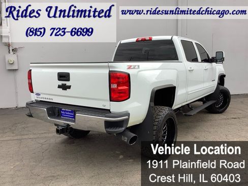 Used 2015 Chevrolet Silverado 2500 LT w/ LT Convenience Package AWD/4WD image 8