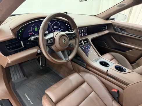 Certified 2025 Porsche Taycan Turbo S AWD/4WD image 27