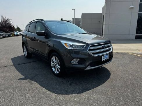 Used 2019 Ford Escape SEL AWD/4WD image 1