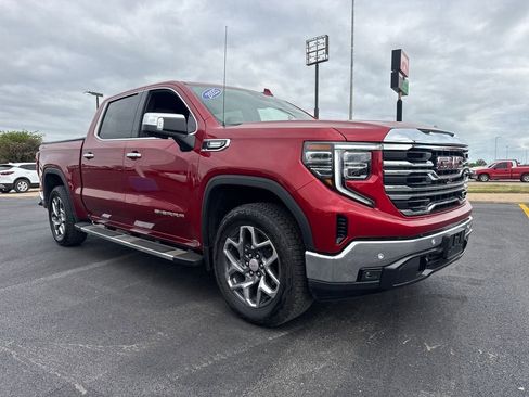 Used 2025 GMC Sierra 1500 SLT w/ SLT Premium Plus Package AWD/4WD image 11