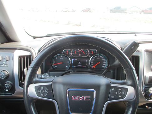 Used 2018 GMC Sierra 1500 SLE w/ SLE Value Package image 29