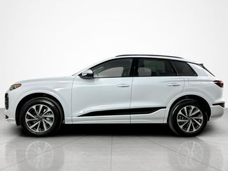 New 2025 Audi Q6 e-tron Premium Plus video 3