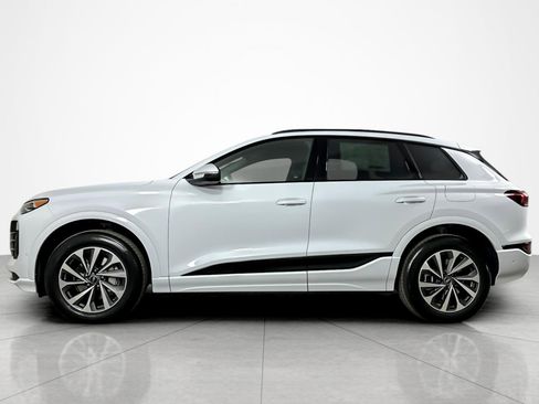 New 2025 Audi Q6 e-tron Premium Plus image 3
