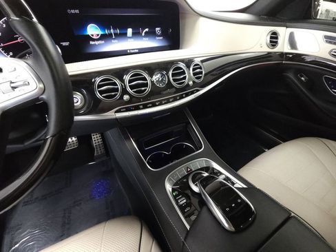 Used 2020 Mercedes-Benz S 560 4MATIC Sedan image 15