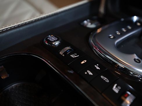 Used 2013 Bentley Continental GT image 24